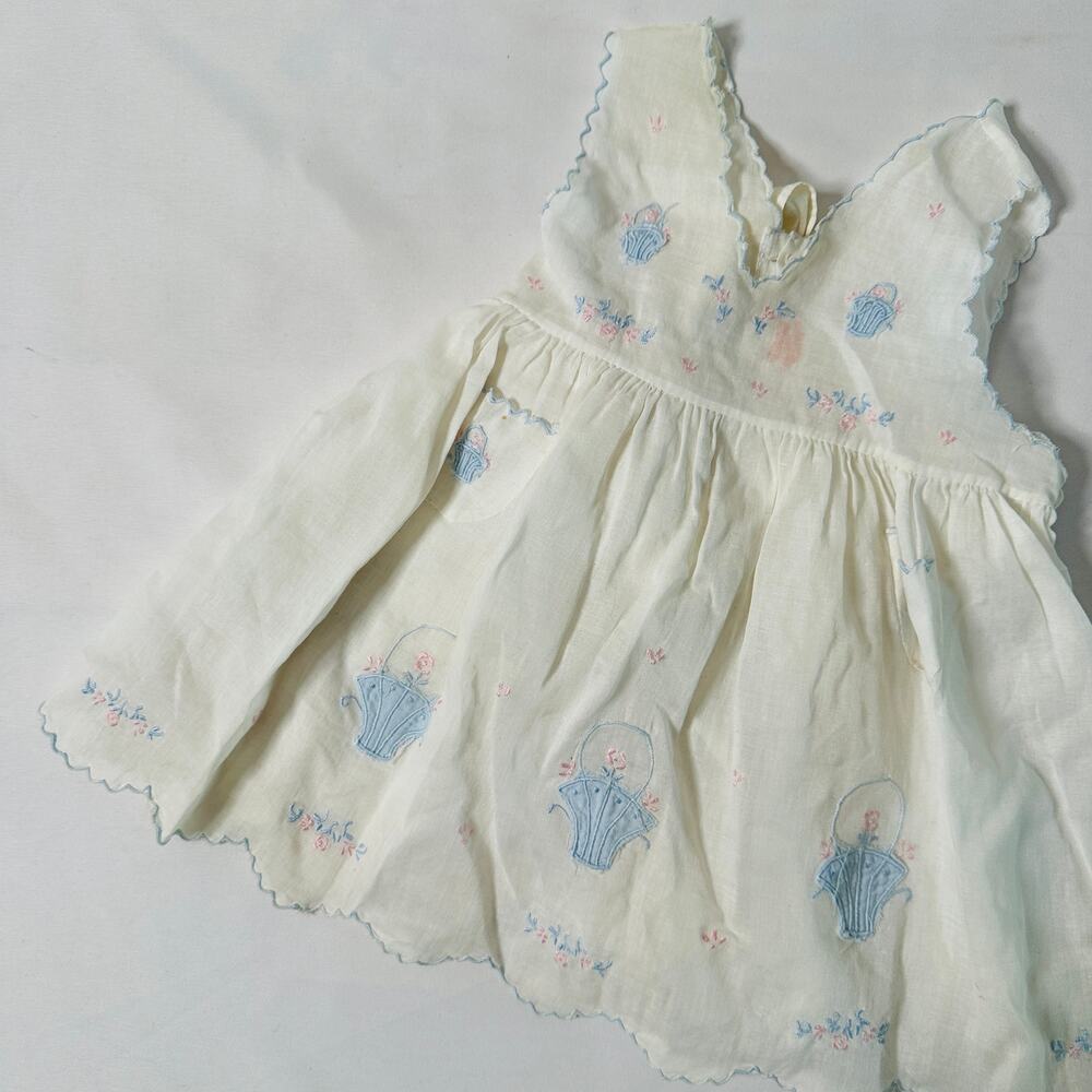 Vintage Spring Easter Flower Basket Pinafore Tie Back Apron Dress Sz 0-3 mo
